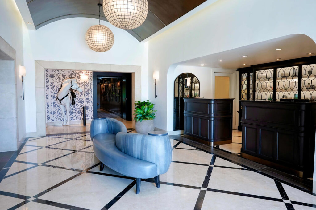 Hotel Lobby Photo